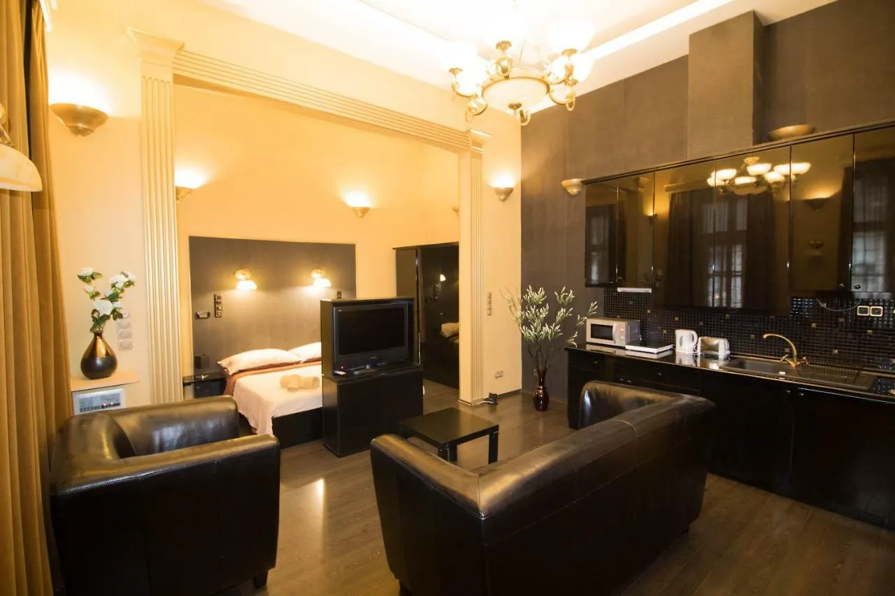 Budapest Royal Suites 0*,