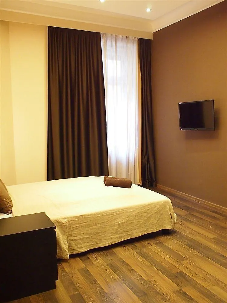 Apartment Budapest Royal Suites